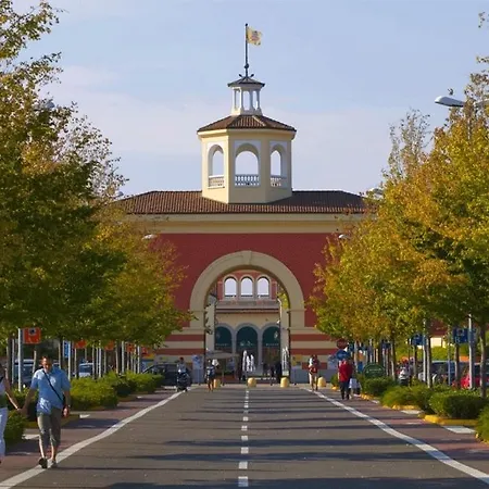 La Maisonette - Serravalle Outlet 公寓 塞拉瓦莱·斯克里维亚